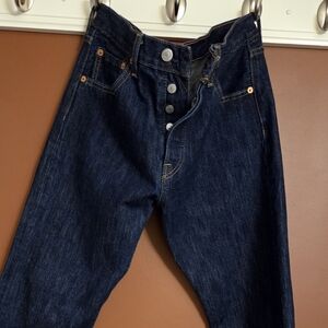Levi’s 501 Original Button Fly Dark Wash Jeans W31 L30 Classic Straight Denim